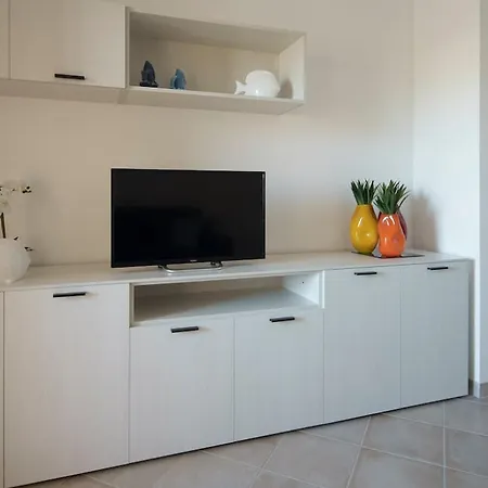 Stylish 2-bedroom Getaway, Luxurious & Conveniently Located To Experience The Pulse Of The Μόντρεαλ