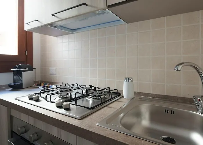 Appartement Stylish 2-bedroom Getaway, Luxurious & Conveniently Located To Experience The Pulse Of The Montréal